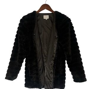 Heathmoor Faux Fur Jacket / Coat – Black – Luxe Textured Outerwear Small